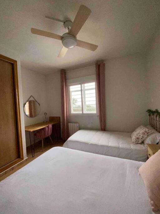 Villa Preciosa Con Hermosas Vistas. Hormigos Екстериор снимка