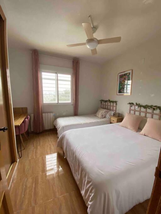 Villa Preciosa Con Hermosas Vistas. Hormigos Екстериор снимка