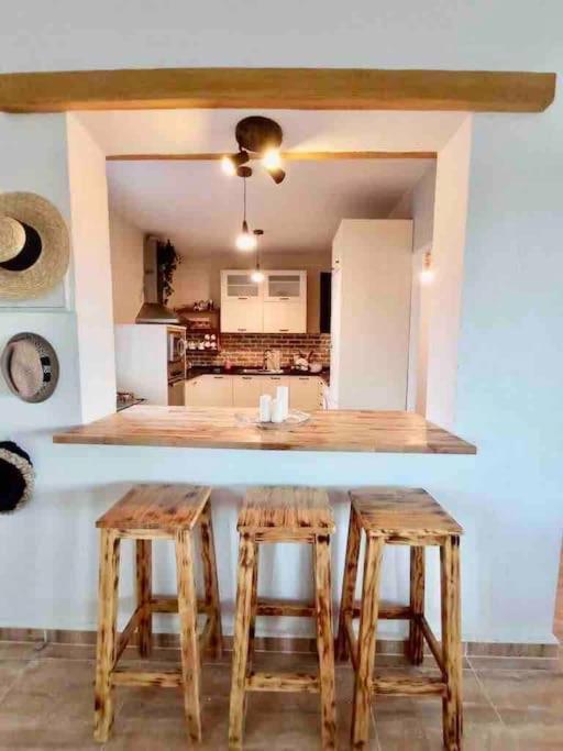 Villa Preciosa Con Hermosas Vistas. Hormigos Екстериор снимка